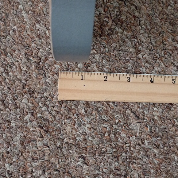 Decor - Picture 8 of 8